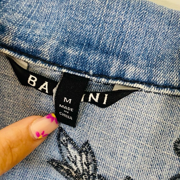 Jean jacket - Picture 2 of 5